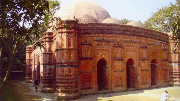 ঐতিহাসিক রাজবিবি মসজিদ চাঁপাইনবাবগঞ্জ