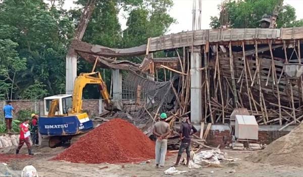 শ্রীপুরে কারখানার নির্মাণাধীন ভবন ধসে পাঁচ শ্রমিক আহত